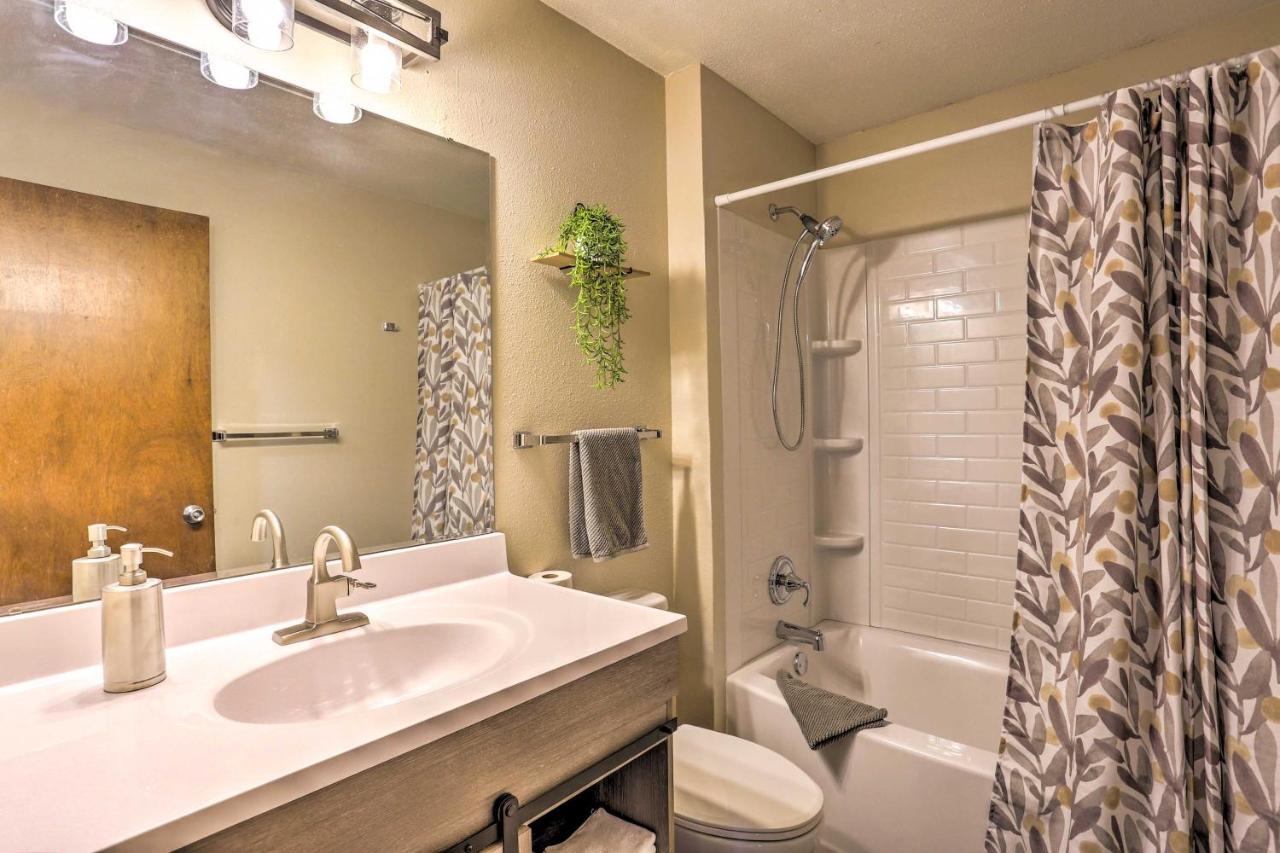 Charming Rapid City Apartment Walk To Lake! エクステリア 写真